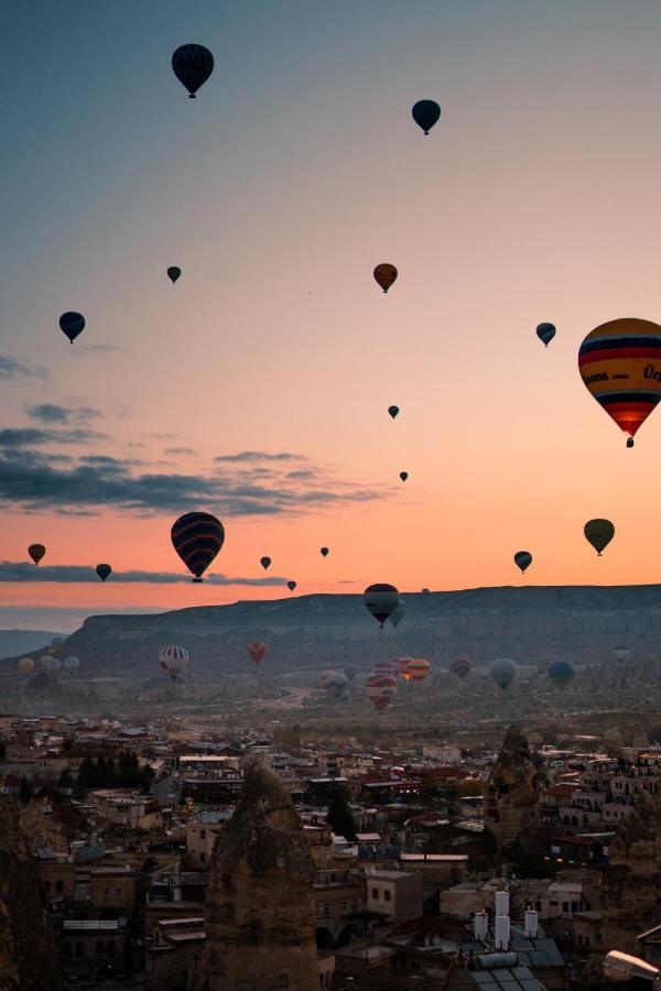 Sandik Cave Suites Nevşehir Bagian luar foto